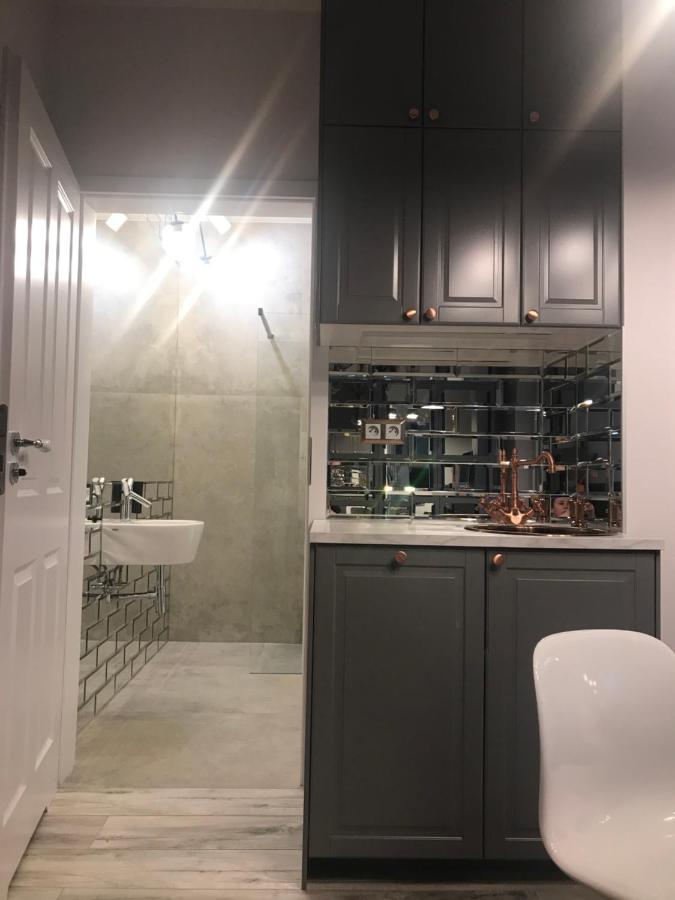 Luxury Wola Apartament Varşova Dış mekan fotoğraf