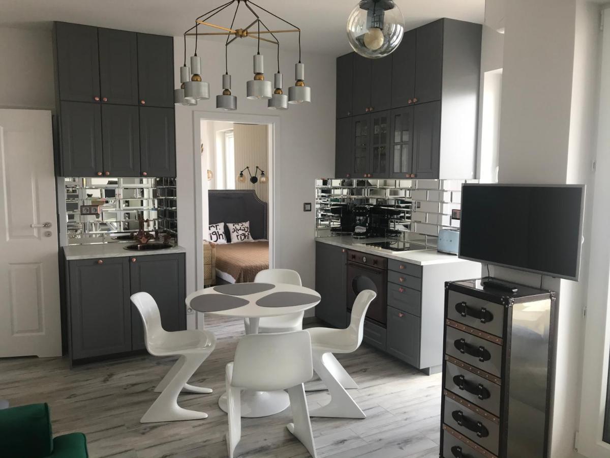 Luxury Wola Apartament Varşova Dış mekan fotoğraf
